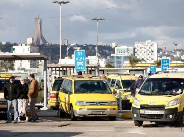 Почему объем импорта автомобилей в Алжир в последнее время резко вырос?